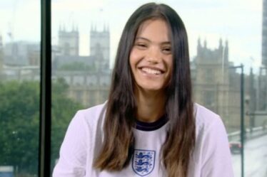 Emma Raducanu fait une prédiction entre l'Angleterre et le Danemark pour l'Euro 2020 après la sortie de Wimbledon