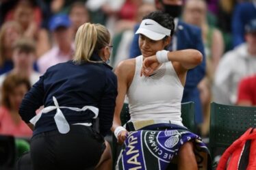 Emma Raducanu se retire de Wimbledon après une "difficulté à respirer"