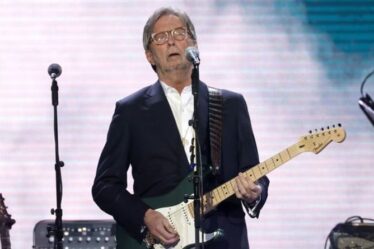 Eric Clapton "refuse" de jouer des émissions si une preuve de vaccin est requise