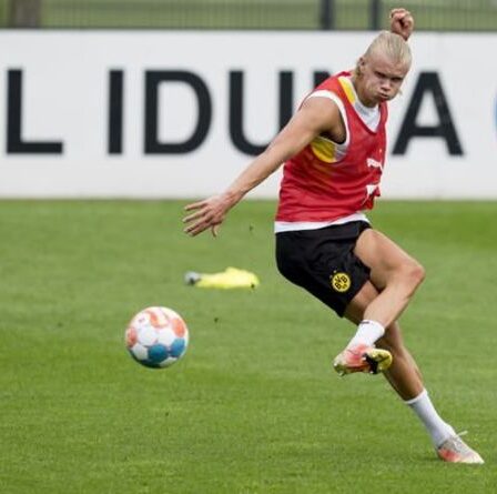 Erling Haaland s'entretient avec le Borussia Dortmund après le rejet de la candidature de Chelsea