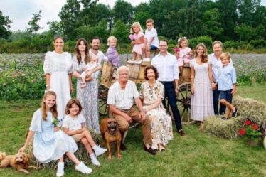 Famille royale suédoise : rencontrez la famille réunie après une « longue séparation »