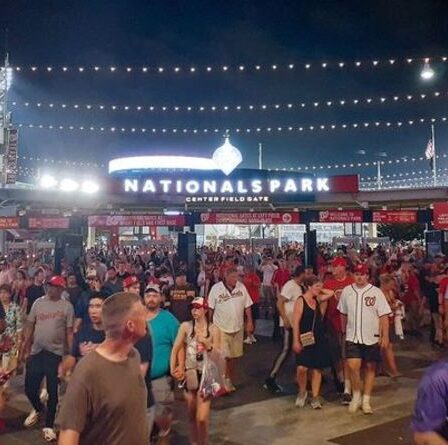 Fusillade au Nationals Park: panique alors que quatre blessés sont blessés devant un stade de baseball à Washington DC