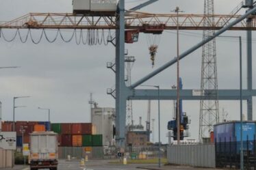 Guerre commerciale imminente ?  L'UE rejette le projet du Royaume-Uni d'annuler l'accord sur le Brexit en Irlande du Nord