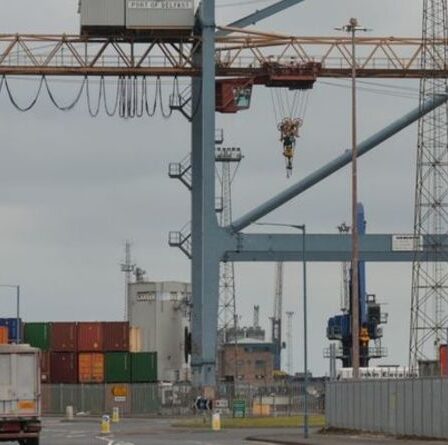 Guerre commerciale imminente ?  L'UE rejette le projet du Royaume-Uni d'annuler l'accord sur le Brexit en Irlande du Nord