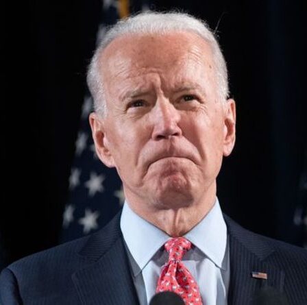 "Je n'ai pas dit ça", répond Tetchy Joe Biden au journaliste lors d'une question d'information sur Covid