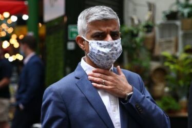 Khan continuera d'appliquer le couvre-visage obligatoire dans les transports londoniens après le 19 juillet