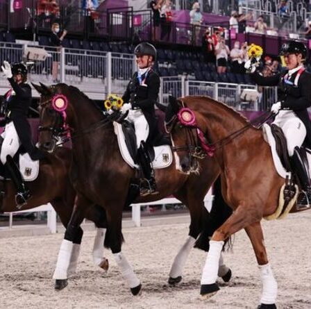 L'Allemagne remporte l'or équestre sur l'hymne de l'UE mais insiste sur le fait que ce n'est PAS un camouflet pour l'équipe GB