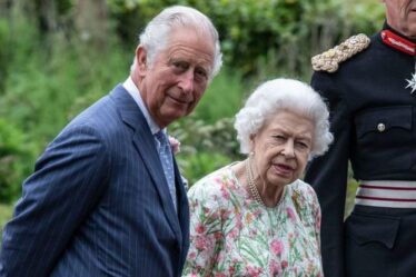 La reine fera en sorte que le prince Charles « s'aligne » pour garantir qu'Edward remporte le titre d'Édimbourg
