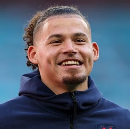 La star anglaise Kalvin Phillips se méfie du duo italien avant la finale de l'Euro 2020 - "Le test le plus difficile"