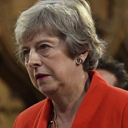 L'accord de NI fait échouer l'espoir que Theresa May devienne la secrétaire générale de l'Otan