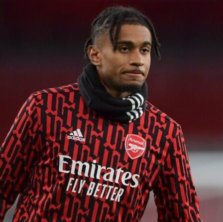 L'ailier d'Arsenal Reiss Nelson donne la meilleure indication à ce jour qu'il quitte les Emirats