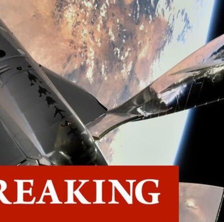 Lancement de Virgin Galactic RETARDÉ : Richard Branson contraint de reprogrammer un vol historique