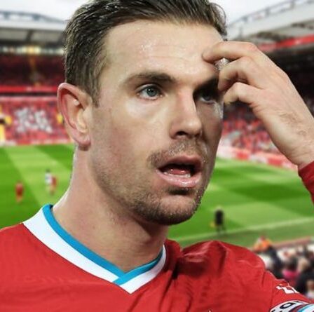 L'avenir du skipper de Liverpool Jordan Henderson est incertain alors que la saga des contrats prend une nouvelle tournure