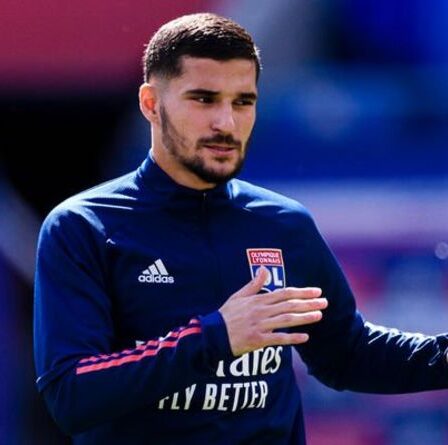 Le conseil d'administration d'Arsenal n'est pas d'accord sur Houssem Aouar alors que Tottenham a accordé un avantage de transfert de 25 millions de livres sterling