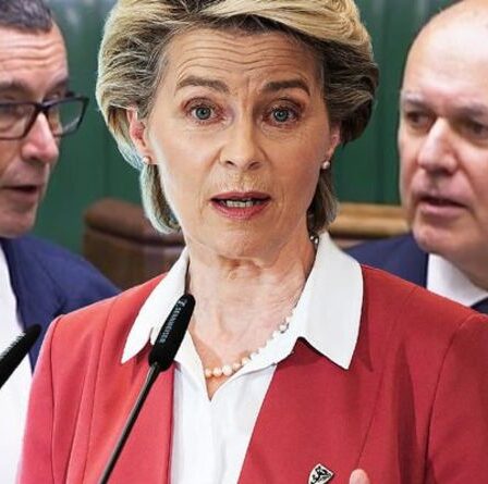 « Le monde regarde ! Les Brexiteers envoient un dernier avertissement à l'UE, jurant que "des mesures seront prises"