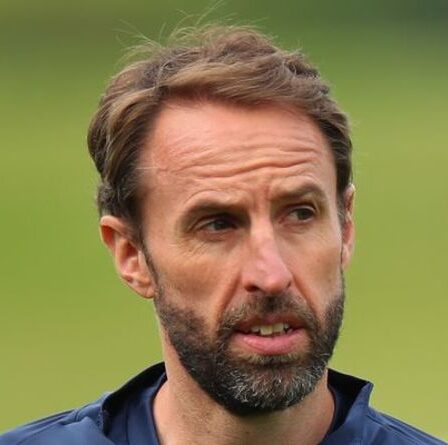 Le patron de l'Angleterre Gareth Southgate envoie un message de "huer" sévère aux fans avant la finale de l'Euro 2020