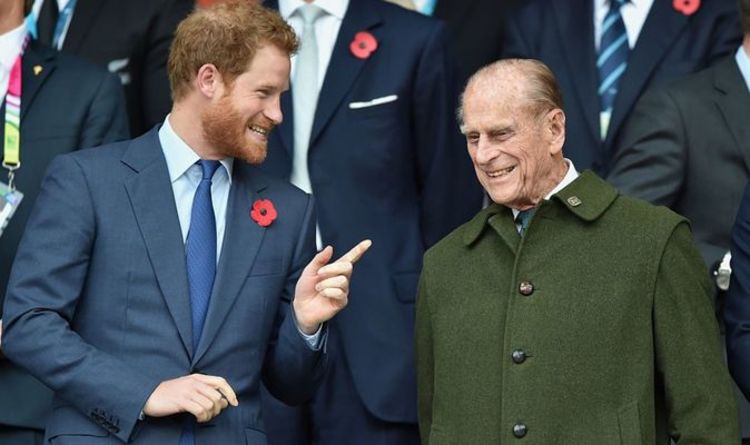 Le prince Philip a été snobé alors que le prince Harry et Meghan Markle ont défié les conseils de mariage de Duke