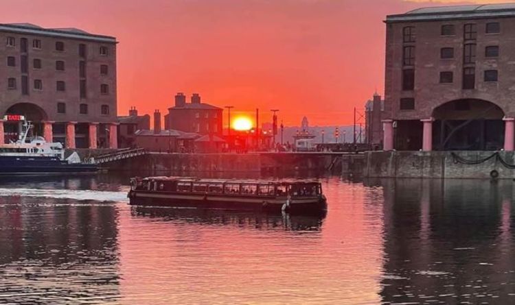 Le restaurant flottant de Liverpool qui part d'Albert Dock entre dans le top 10 des restaurants