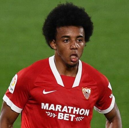 Le transfert de Jules Kounde à Tottenham dans le doute alors que Nuno Espirito Santo envisage deux alternatives