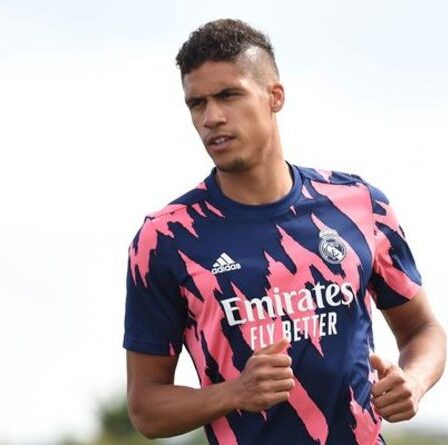 L'énorme demande salariale de Raphael Varane à Man Utd et où il se classe parmi les stars d'Old Trafford