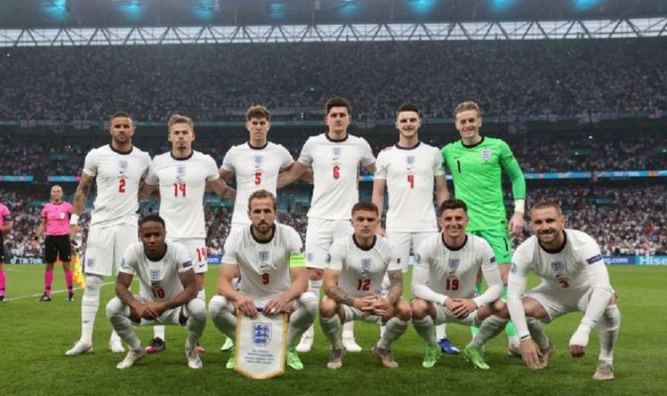 L'équipe d'Angleterre "dégoûtée" par les abus racistes sur les réseaux sociaux et appelle à "les punitions les plus sévères"
