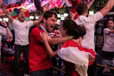 Les fans anglais se déchaînent alors que la victoire «absolument glorieuse» de l'Euro 2020 contre le Danemark «élève la nation
