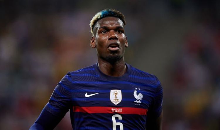 Les fans du PSG veulent que Paul Pogba de Man Utd snobe le mouvement alors qu'une bannière en colère est placée au Parc des Princes