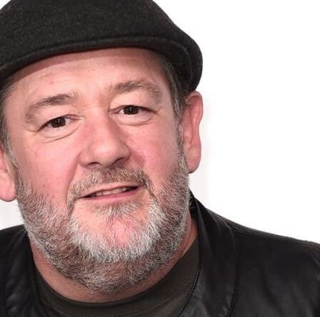 Les médias sociaux deviennent fous alors que le commentateur des Jeux olympiques de la BBC « ressemble à » Johnny Vegas