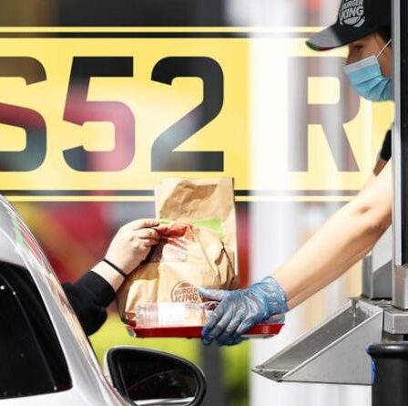 Les militants exigent que les plats à emporter Drive Thru « impriment les immatriculations des voitures » sur les emballages