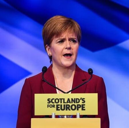 L'indépendance de Sturgeon coûterait « jusqu'à trois fois » plus cher à l'Écosse que le Brexit