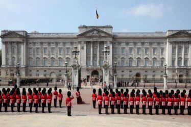 Maisons royales que vous pouvez visiter - les résidences de la reine à Kate Middleton ouvrent maintenant