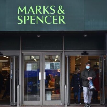 Marks and Spencer va fermer 29 banques en magasin aujourd'hui - liste complète