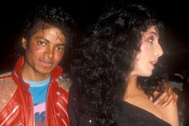 Michael Jackson "était fou" - Cher a condamné le traitement infligé par la star à ses enfants