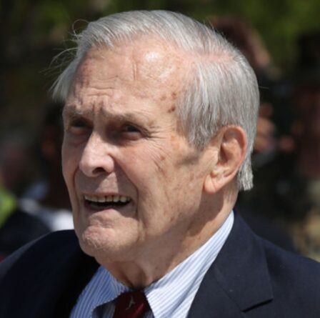 Mort de Donald Rumsfeld : le secrétaire américain à la Défense de George W Bush décède à 88 ans
