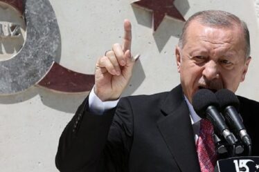 « N'avez pas 50 ans à perdre ! »  La Turquie envoie un avertissement sévère à l'UE pour rester en dehors de la ligne de Chypre