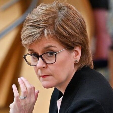 Nicola Sturgeon exposé: le "spinmeister" du SNP suscite l'indignation face aux allégations "louches"