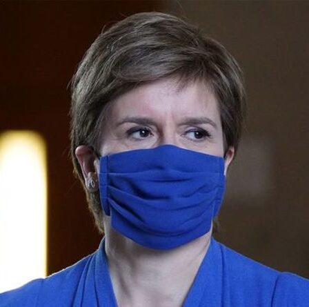 Nicola Sturgeon «touche le nerf à vif» alors que le SNP «parle» aux travailleurs en Écosse