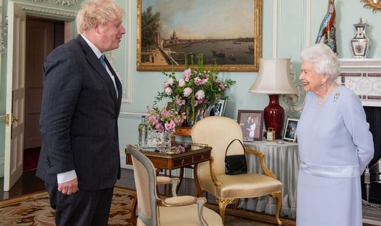 Nouvelles de la reine: Boris Johnson a fait pression pour une réunion en personne malgré les craintes de Covid - Réclamation de choc