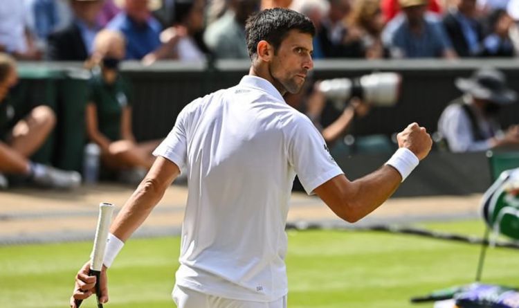 Novak Djokovic devrait jouer "10 ans de plus" dans la bataille de GOAT avec Federer et Nadal