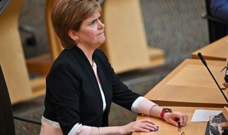 Où est l'argent, Nicola ?  Le «flop» du programme d'emplois SNP de 100 millions de livres sterling ne verse pas un SEUL PENNY