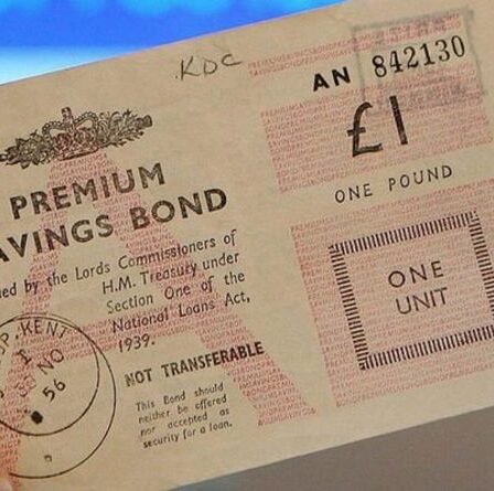 Qu'arrive-t-il aux obligations à prime lorsqu'une personne décède et où finit l'argent