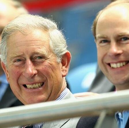 Rang du prince Charles: "Impensable" pour le prince de Galles de refuser le titre d'Édimbourg à Edward