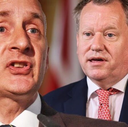 Remoaner Adonis abandonne enfin la demande de rejoindre l'UE alors que Frost s'apprête à déchirer l'accord sur le Brexit