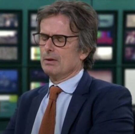 Robert Peston d'ITV se fige à l'antenne alors qu'il oublie le nom de Tyrone Mings lors d'une interview