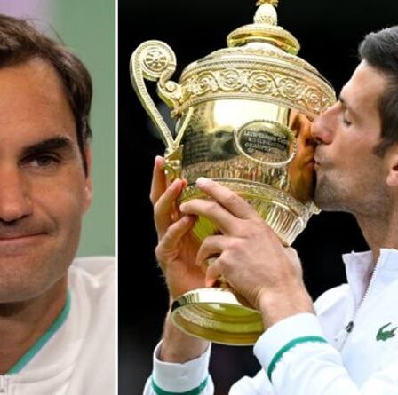 Roger Federer "fier" après que Novak Djokovic ait égalé le record du Grand Chelem avec la victoire de Wimbledon