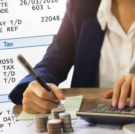 Salaire minimum national: les Britanniques avertis de vérifier le salaire car une femme sous-payait 1 900 £