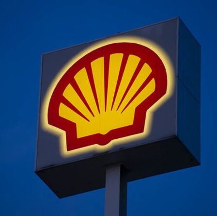 Shell annonce une nouvelle mesure pour les retraites alors que la hausse des prix du pétrole augmente les fortunes