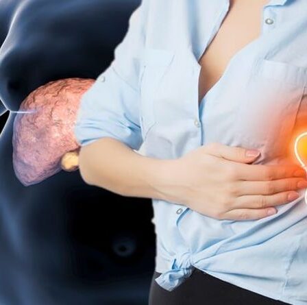 Symptômes de la stéatose hépatique : la « douleur dans le quadrant supérieur » est un signe d'avertissement - comment la détecter