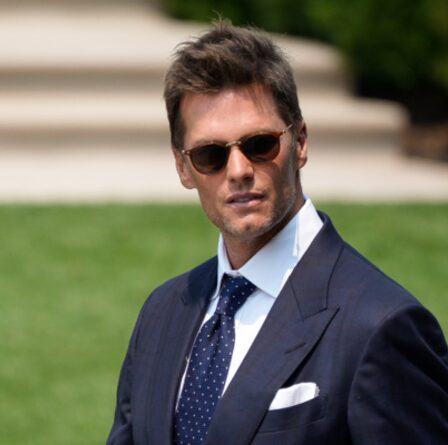 Tom Brady fait plaisanter Donald Trump lors de la célébration du Super Bowl avec Biden