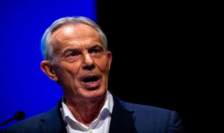Tony Blair demande à Boris Johnson d'abandonner l'ordonnance d'auto-isolement pour double piqûre